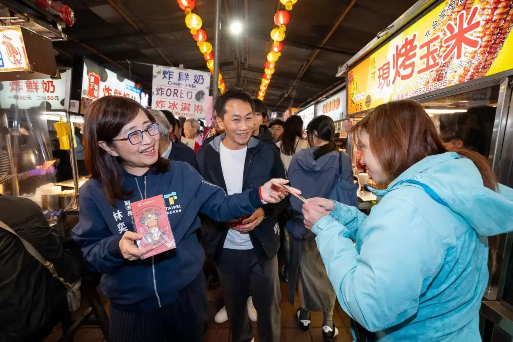 走春嚐美食 寧夏夜市千歲宴迎新春 走春嚐美食 寧夏夜市千歲宴迎新春