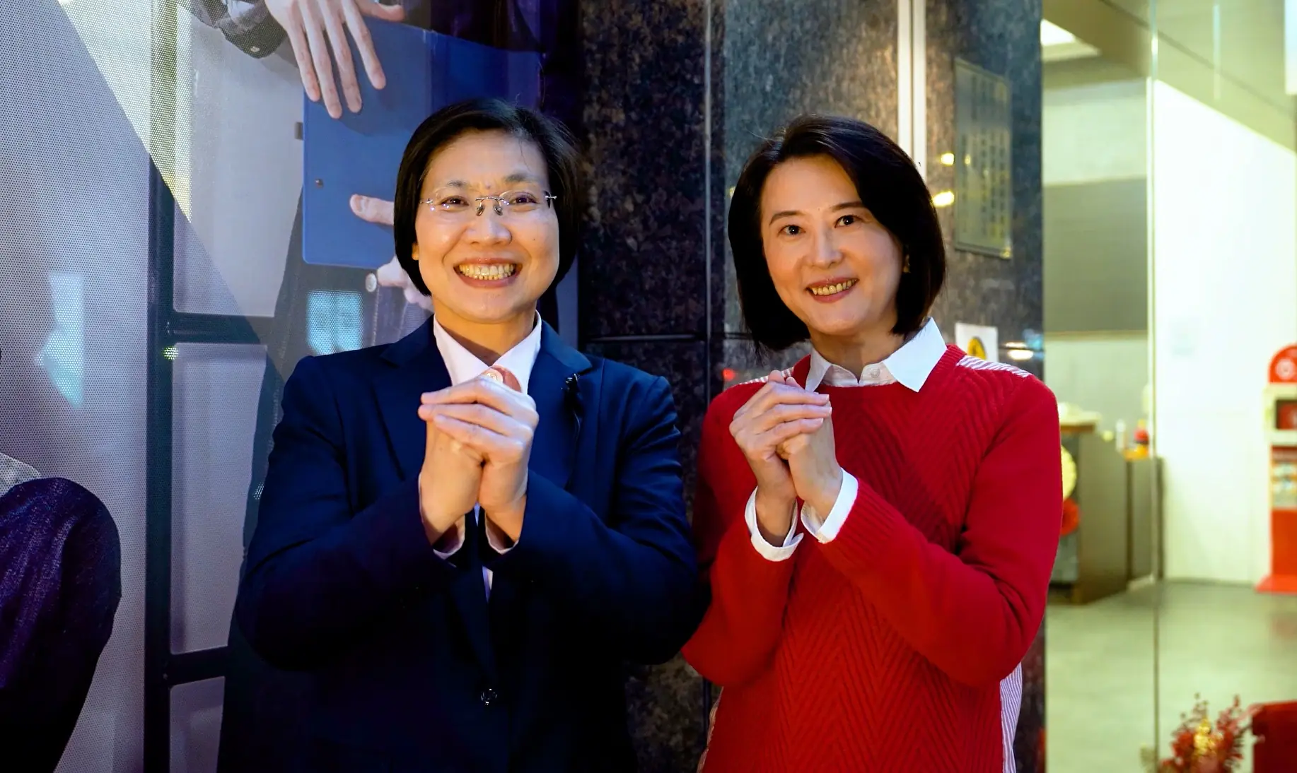 兩大「戰神」羅智強、王鴻薇跨區力挺徐欣瑩:新竹需要「懂科技、有戰力」的縣長 兩大「戰神」羅智強、王鴻薇跨區力挺徐欣瑩:新竹需要「懂科技、有戰力」的縣長