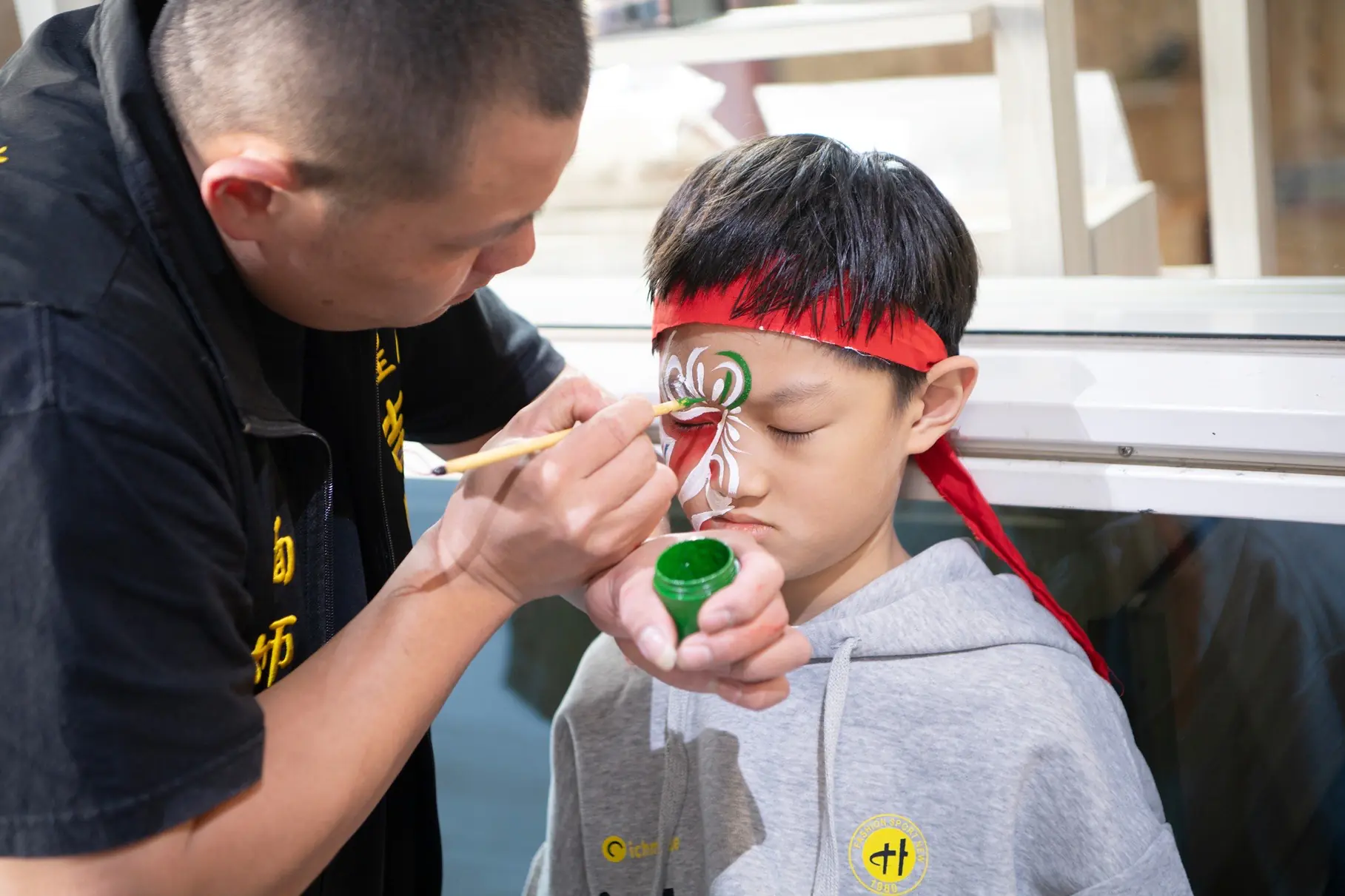 嘉博舘家將走陣、臉譜彩繪帶民眾沉浸信仰文化迎新春 嘉博舘家將走陣、臉譜彩繪帶民眾沉浸信仰文化迎新春