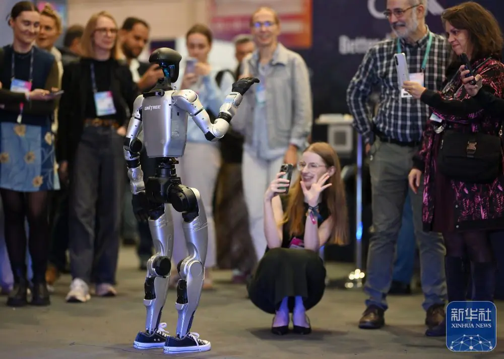 當矽基文明抬頭 人類是否走向被共治的時代 當矽基文明抬頭 人類是否走向被共治的時代