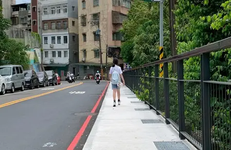 斥資近億元！基隆12校通學步道全數完工　打造安心上學路