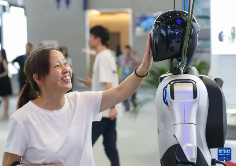 人與人工智慧共存時代的來臨