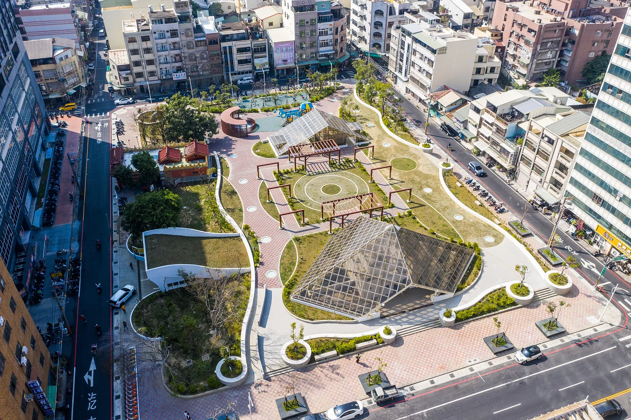 嘉市首座前瞻立體停車場啟用 義昌公園地下停車場打造智慧永續新里程 嘉市首座前瞻立體停車場啟用 義昌公園地下停車場打造智慧永續新里程