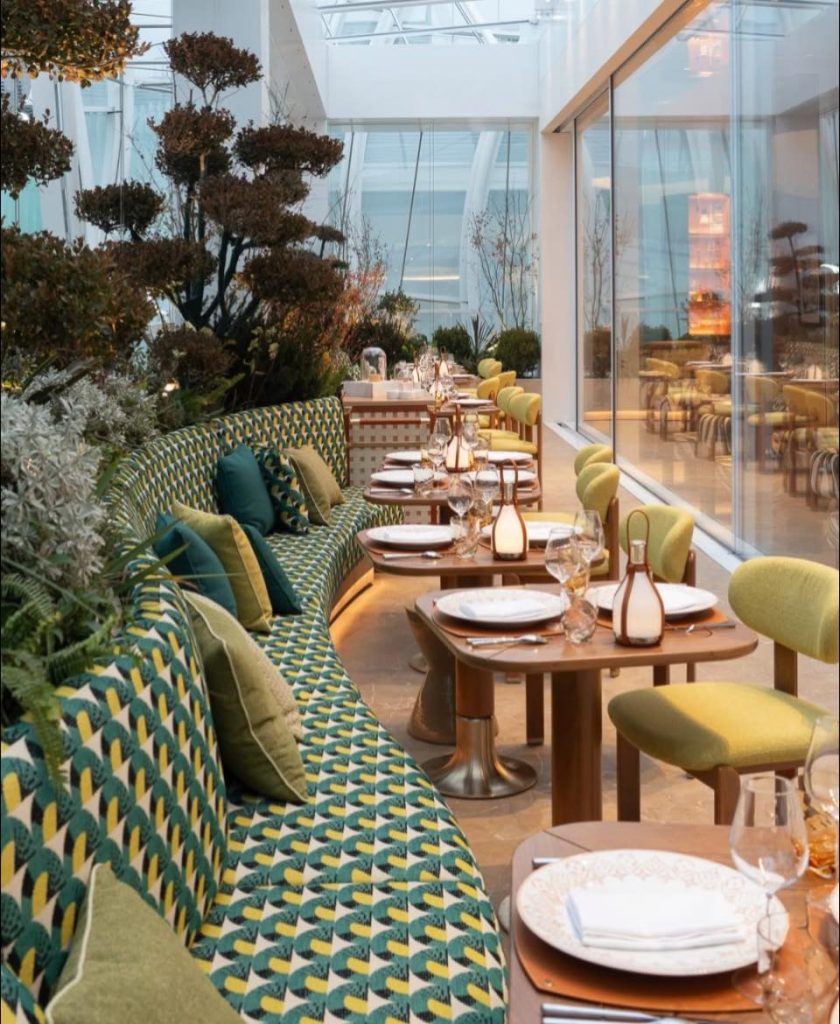 《精品軟實力》 蕾絲建築LV Cafe全球輸出 《精品軟實力》 蕾絲建築LV Cafe全球輸出