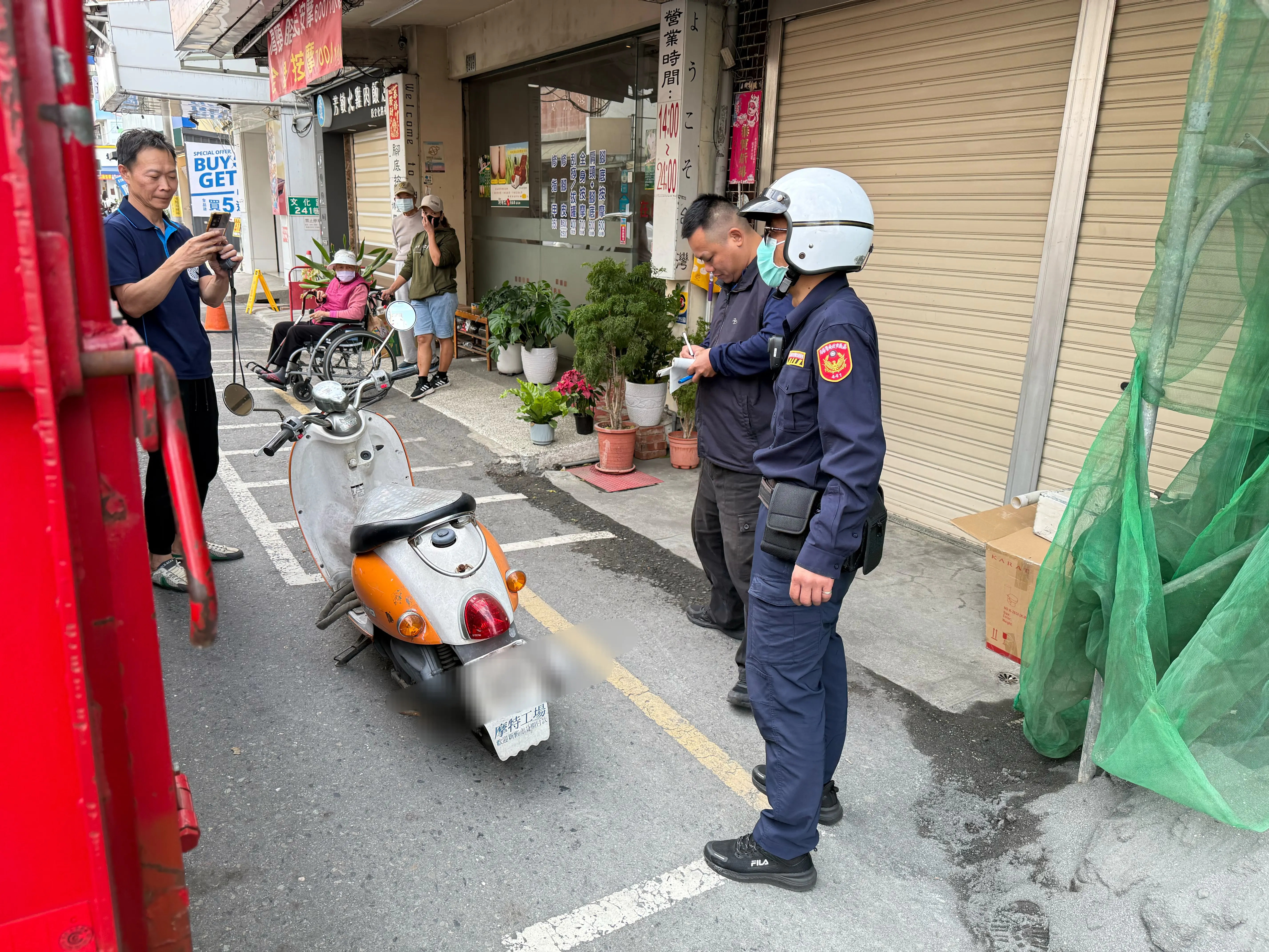 無照駕駛重罰新制今上路!嘉市警首日移置保管13輛車 無照駕駛重罰新制今上路!嘉市警首日移置保管13輛車