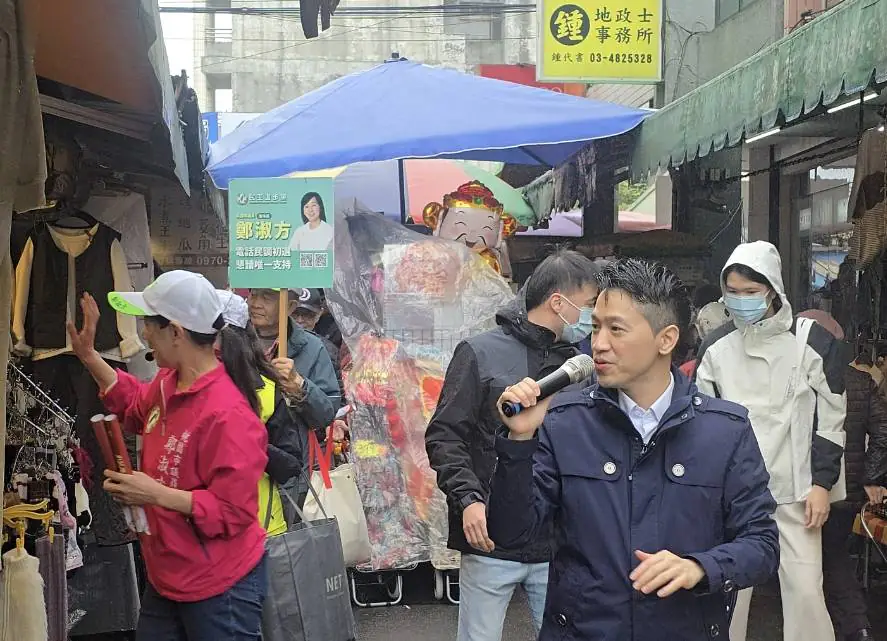 接地氣獲肯定 何志偉盼以跑馬拉松精神努力讓桃園更進步 接地氣獲肯定 何志偉盼以跑馬拉松精神努力讓桃園更進步