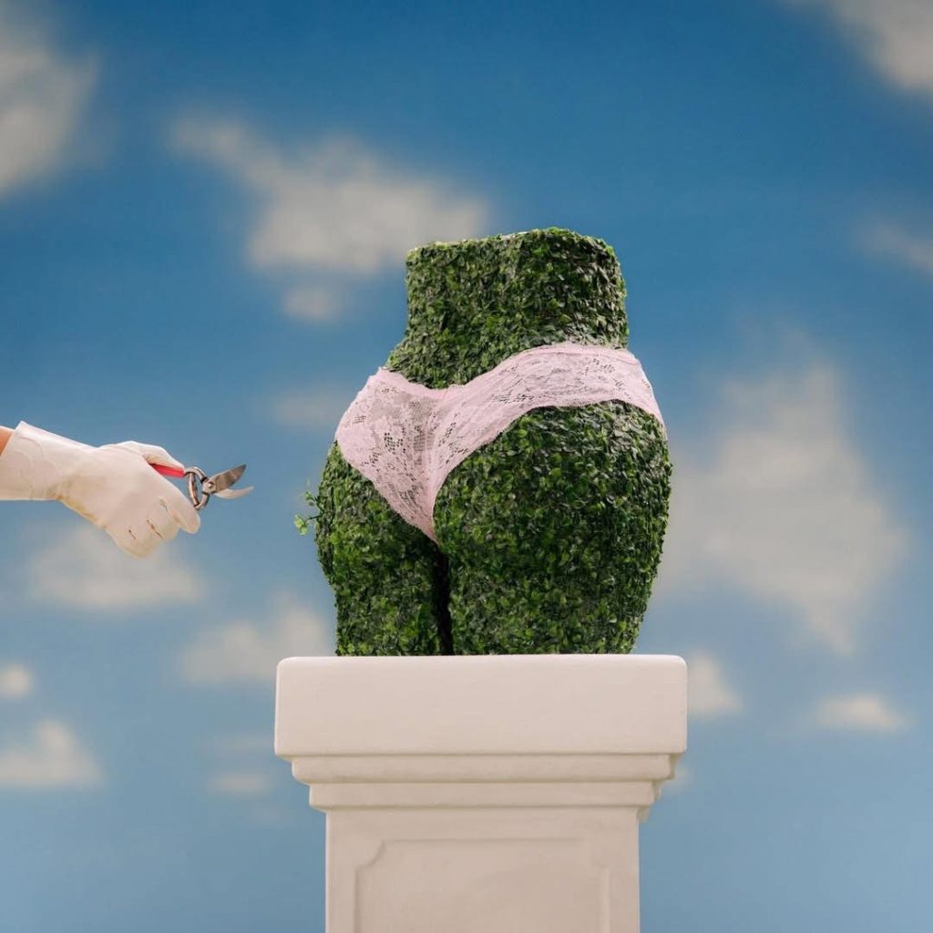 戲裡驚悚戲外浪漫:Sydney Sweeney 內衣品牌 SYRN 釋出「Romantic」新章 戲裡驚悚戲外浪漫:Sydney Sweeney 內衣品牌 SYRN 釋出「Romantic」新章