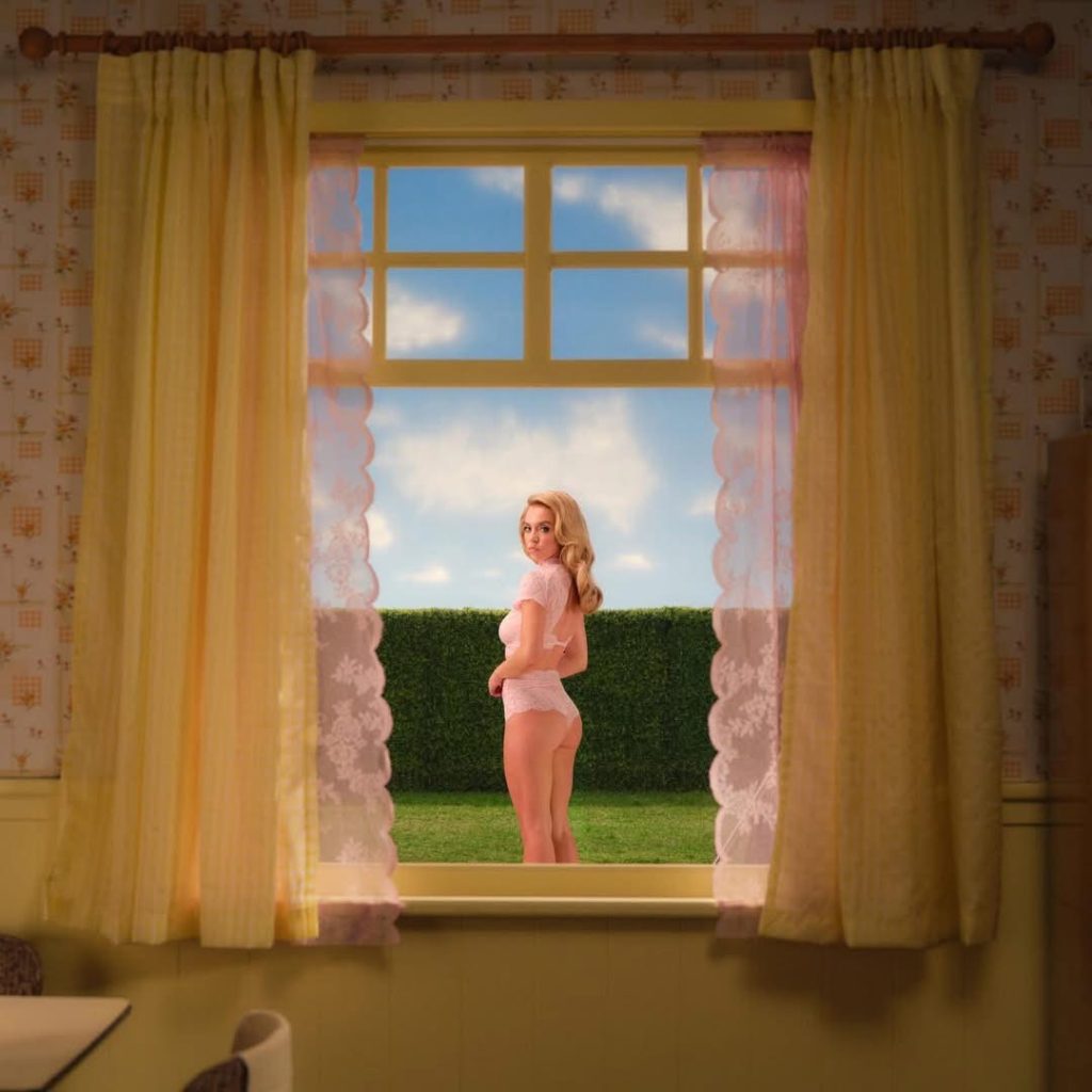 戲裡驚悚戲外浪漫:Sydney Sweeney 內衣品牌 SYRN 釋出「Romantic」新章 戲裡驚悚戲外浪漫:Sydney Sweeney 內衣品牌 SYRN 釋出「Romantic」新章