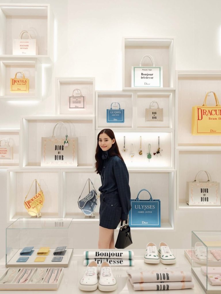 新木優子現身代官山:Dior Bamboo Pavilion 揉合禪意與法式美學 新木優子現身代官山:Dior Bamboo Pavilion 揉合禪意與法式美學