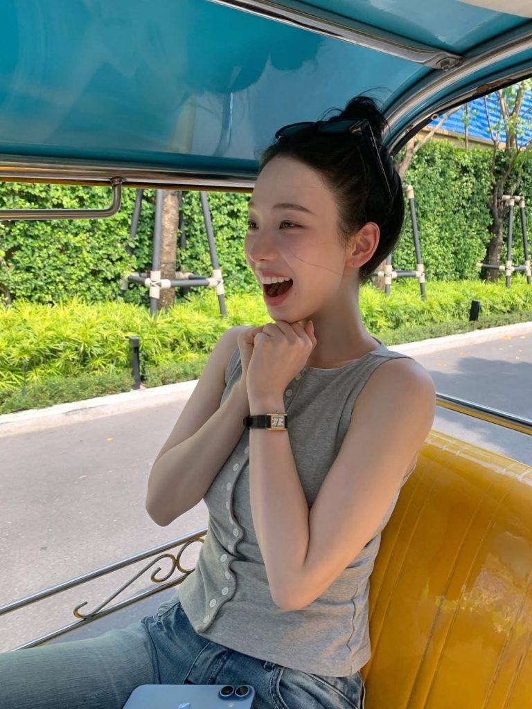 KARINA真摯告白:你是我讀過最美的篇章 KARINA真摯告白:你是我讀過最美的篇章