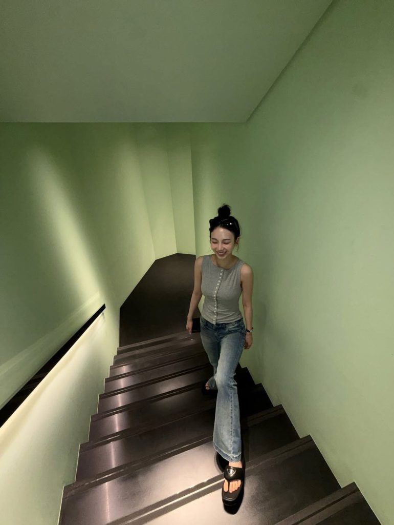 KARINA真摯告白:你是我讀過最美的篇章 KARINA真摯告白:你是我讀過最美的篇章