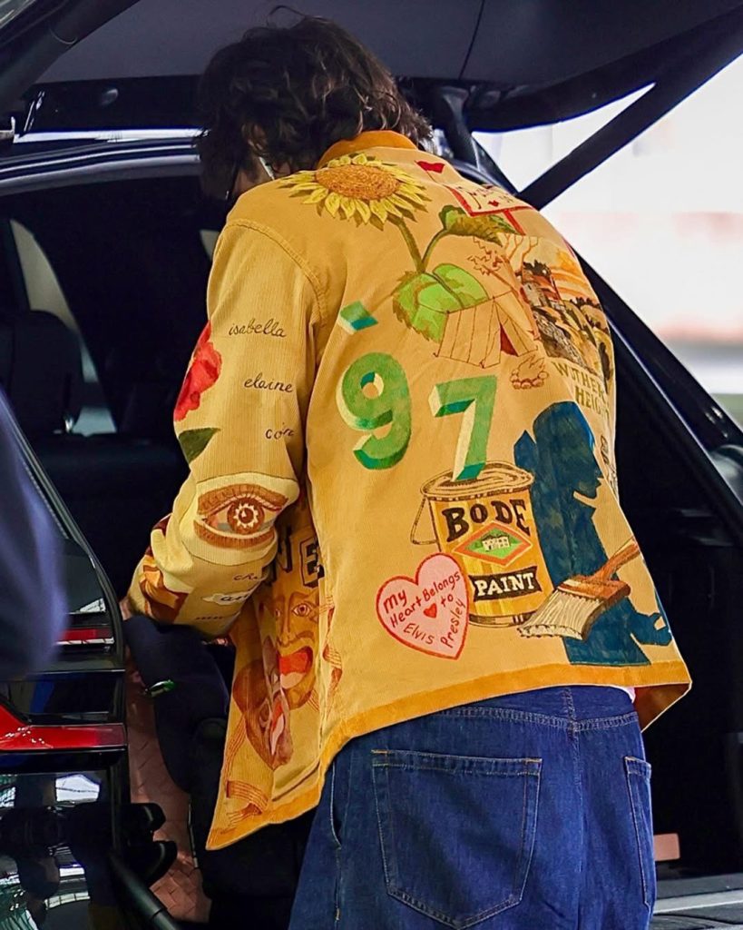 粉紅風暴襲來!Jacob Elordi 機場造型:BODE 與 BV 完美演繹「優雅野性」 粉紅風暴襲來!Jacob Elordi 機場造型:BODE 與 BV 完美演繹「優雅野性」