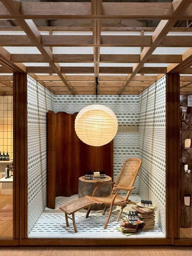 東京SKAC複合空間:Aesop「七間房」藝術展,致敬小津安二郎美學 東京SKAC複合空間:Aesop「七間房」藝術展,致敬小津安二郎美學