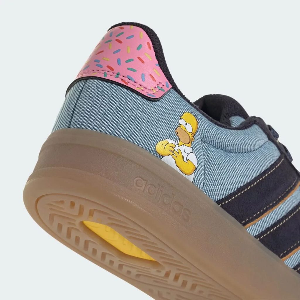 Homer 迷因再續!adidas 聯名鞋款以丹寧、冬甩重塑經典 Homer 迷因再續!adidas 聯名鞋款以丹寧、冬甩重塑經典