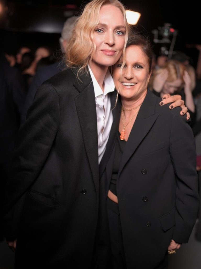 當代經典與靈魂碰撞:FENDI 2026-27 秋冬大秀的跨時空星光 當代經典與靈魂碰撞:FENDI 2026-27 秋冬大秀的跨時空星光