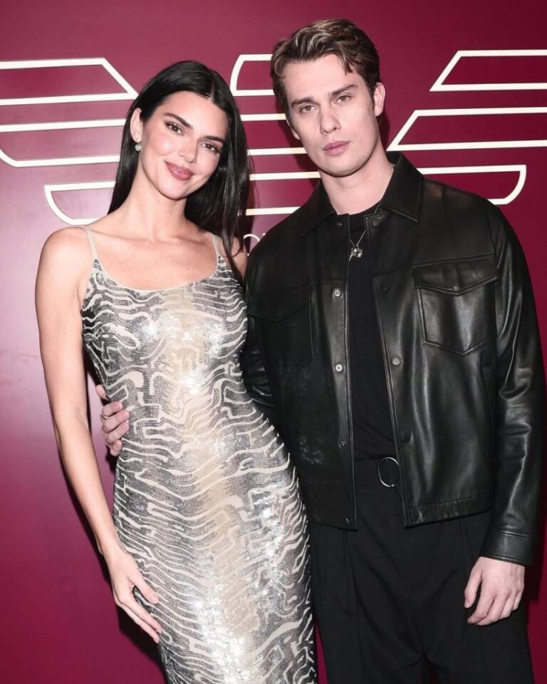 時尚的烈焰與重生：Kendall 與 Nicholas 領銜 Emporio Armani 秋冬盛宴