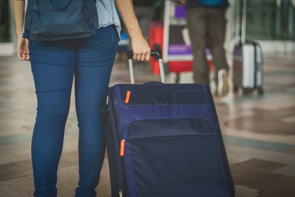 外籍移工請假返國要批准嗎?雇主拒絕會被罰 外籍移工請假返國要批准嗎?雇主拒絕會被罰