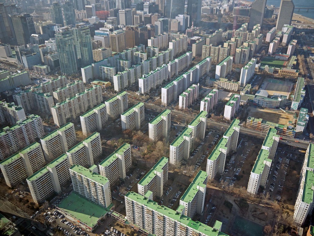 首爾青年無殼族逼近百萬關卡 高房價壓力吞噬購屋夢 首爾青年無殼族逼近百萬關卡 高房價壓力吞噬購屋夢