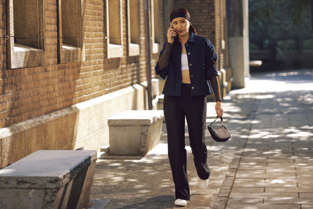 破億組合再合體!9m88與柯煒林共譜城市律動新篇章 9 lululemon 2026 %E5%85%A8%E6%96%B0 EasyFive%E2%84%A2 %E7%B3%BB%E5%88%97 9m88 %E7%A9%BF%E8%91%97%E6%AC%BE EasyFive %E5%A4%96%E5%A5%97 NT4480%E3%80%81EasyFive%E9%AB%98%E8%85%B0%E5%BE%AE%E5%96%87%E5%8F%AD%E9%95%B7%E8%A4%B2 %E5%B8%B8%E8%A6%8F%E6%AC%BE NT5280%E3%80%81Luxtreme %E5%A5%B3%E5%A3%AB%E8%A8%93%E7%B7%B4%E9%A0%AD%E5%B8%B6 NT480%E3%80%81City Essentials %E8%BF%B7%E4%BD%A0%E5%96%AE%E8%82%A9%E5%8C%85 1L NT1980 2