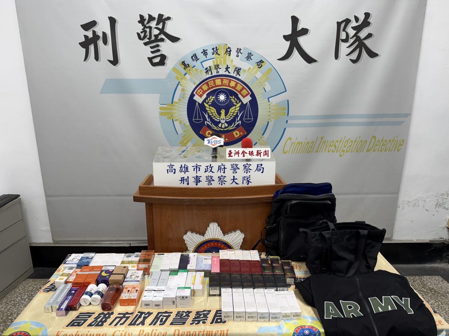 蝦皮「假賣家真竊賊!」高市刑大跨轄南市警逮37歲宋男連環竊案 蝦皮「假賣家真竊賊!」高市刑大跨轄南市警逮37歲宋男連環竊案