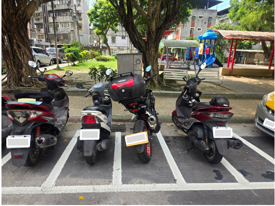 大重機停車更方便! 新北3/1起增5區路邊收費機車格 大重機停車更方便! 新北3/1起增5區路邊收費機車格