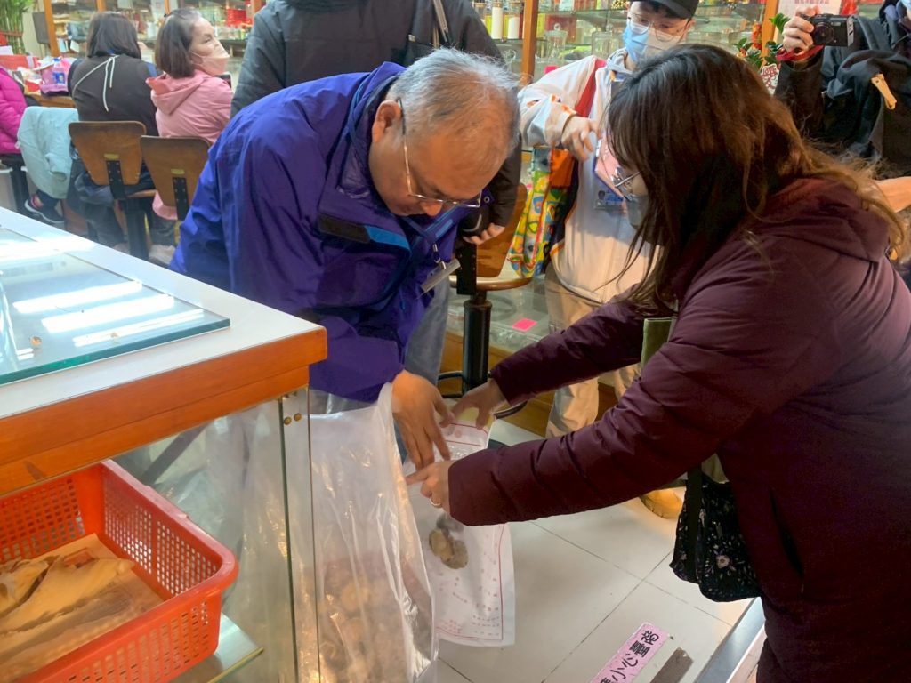 春節前農糧署啟動市售乾香菇原產地標示查核 春節前農糧署啟動市售乾香菇原產地標示查核