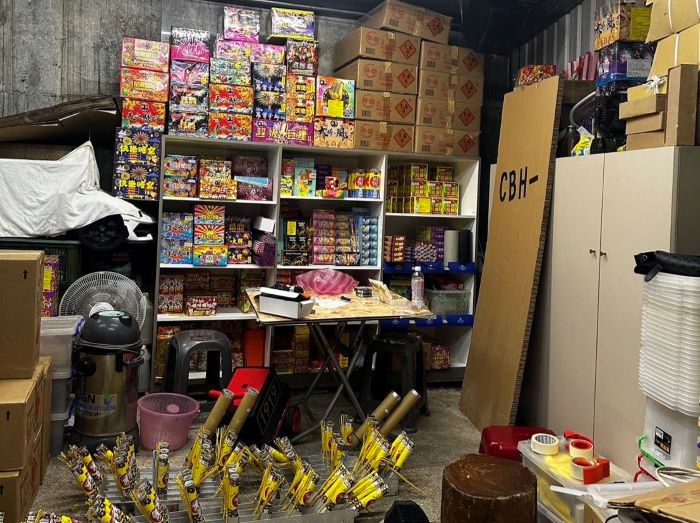 數量三年之最! 新北消查獲私藏1700公斤爆竹倉庫 數量三年之最! 新北消查獲私藏1700公斤爆竹倉庫