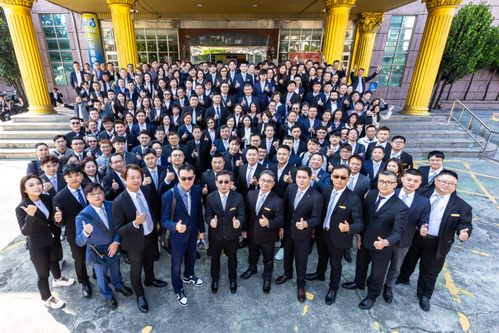 太平洋房屋群洋團隊19週年 尾牙送勞力士嗨翻全場 太平洋房屋群洋團隊19週年 尾牙送勞力士嗨翻全場