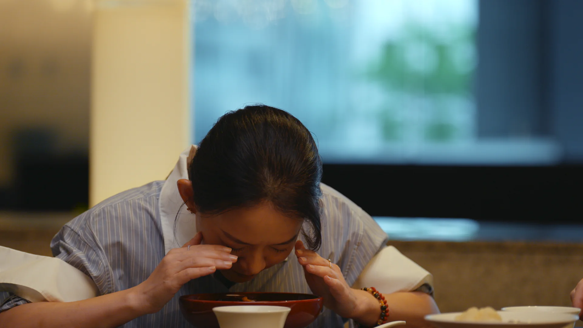 《也好吃》馬世芳溫暖轉譯文字與回憶 曾寶儀分享童年美食叉燒「燒焦」美味 《也好吃》馬世芳溫暖轉譯文字與回憶 曾寶儀分享童年美食叉燒「燒焦」美味