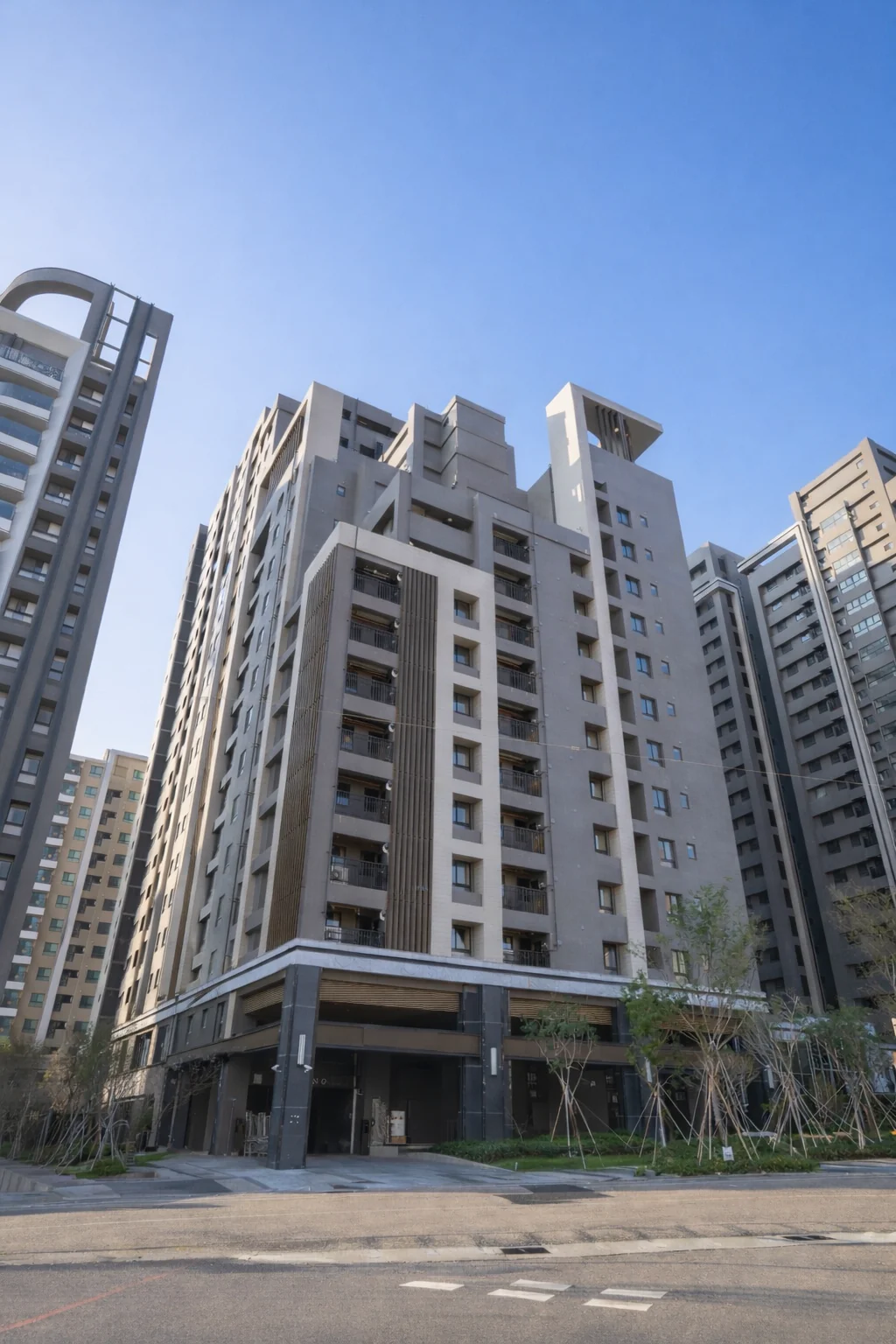 「好宅」聯合招租! 南屯建功5號、太平育賢三期、烏日高鐵好宅 即日起至4/10開放申請 「好宅」聯合招租! 南屯建功5號、太平育賢三期、烏日高鐵好宅 即日起至4/10開放申請