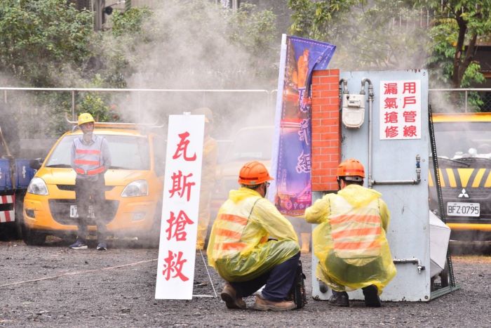 颱洪地震情境實兵操演 中和提升全民防災韌性 40 《圖說》區長楊薏霖表示,「颱洪暨地震複合式災害防救演練」,防災勝於救災,離災優於防災。〈中和區公所提供〉