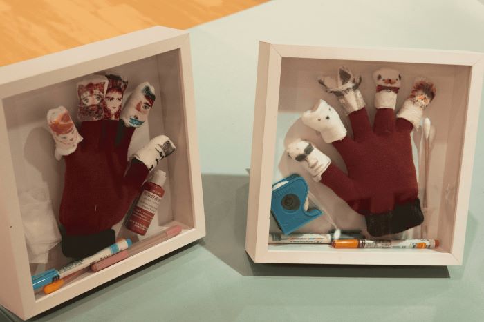 茶香中看世界風景 坪林茶博館展《凝視與漂流》 24 《圖說》藝術家林俐將多年旅行創作經驗,轉化為一件件凝結時間感知的作品。〈文化局提供〉