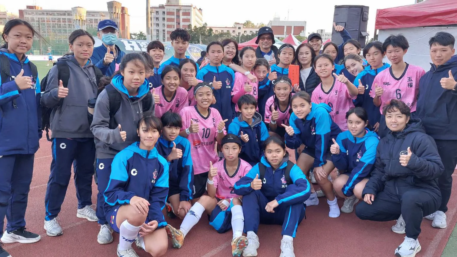 中市學校HFL氣勢如虹! 黎明男足、五權女足雙冠榮耀 中市學校HFL氣勢如虹! 黎明男足、五權女足雙冠榮耀