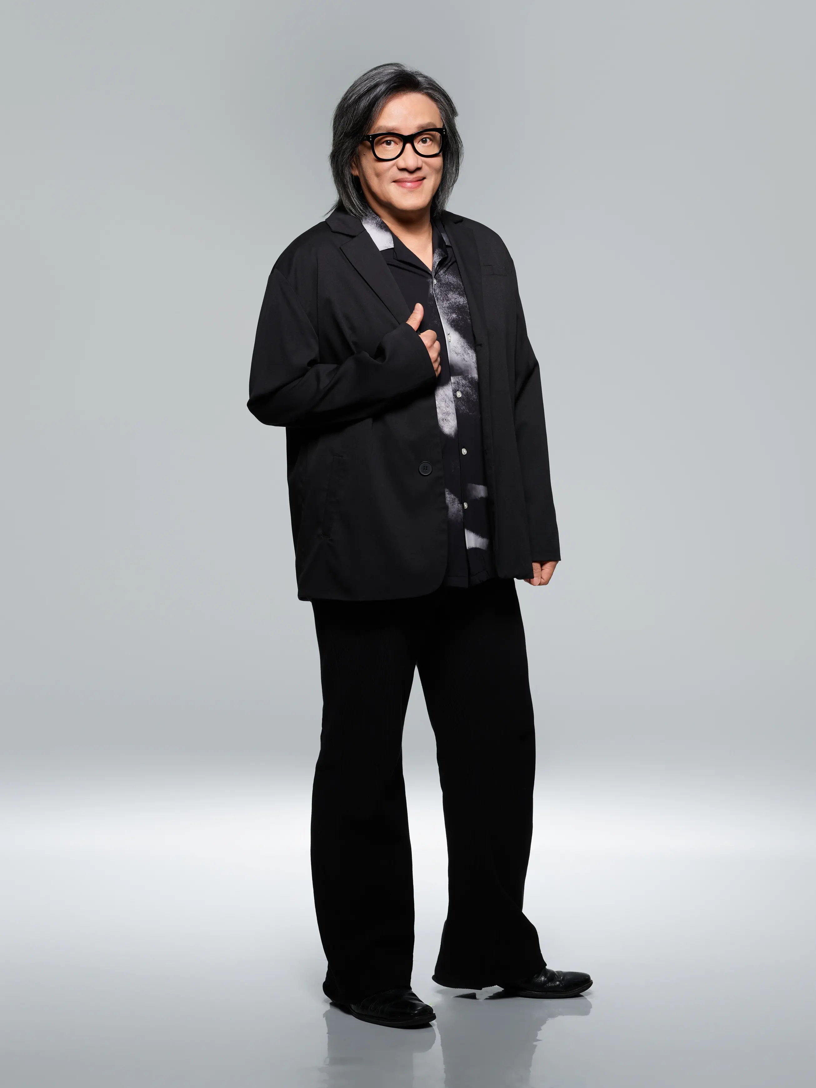 施文彬 吳淑敏「忘年之交」同框 五月高流藍寶石再續前緣 施文彬 吳淑敏「忘年之交」同框 五月高流藍寶石再續前緣