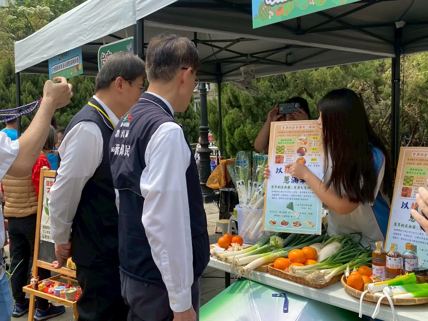 中市食農成果展吸引親子熱情參與 30校12攤齊聚展現食農教育力 中市食農成果展吸引親子熱情參與 30校12攤齊聚展現食農教育力