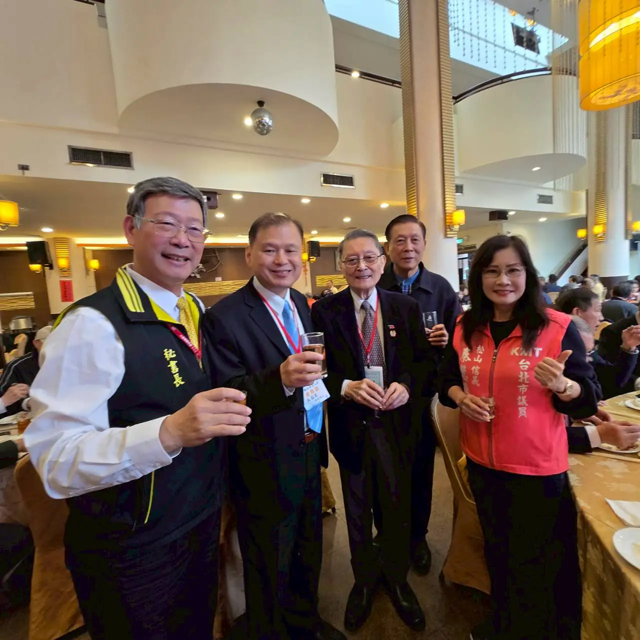 中華戰略學會會員大會 李本京提願景 鄭禮國會務報告 劉榮傳主持會慶節目 陳鎮湘、雷倩致詞賀勉 中華戰略學會會員大會 李本京提願景 鄭禮國會務報告 劉榮傳主持會慶節目 陳鎮湘、雷倩致詞賀勉