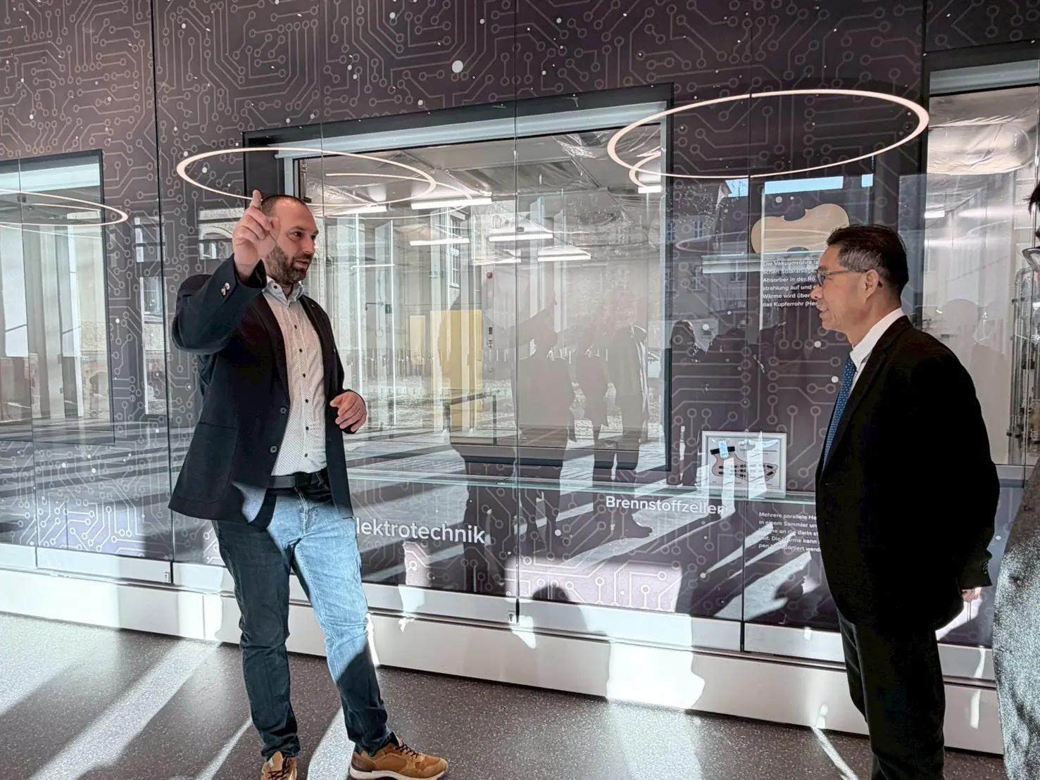 茨維考大學校長接待中市參訪團 深化高科技產學合作交流 茨維考大學校長接待中市參訪團 深化高科技產學合作交流