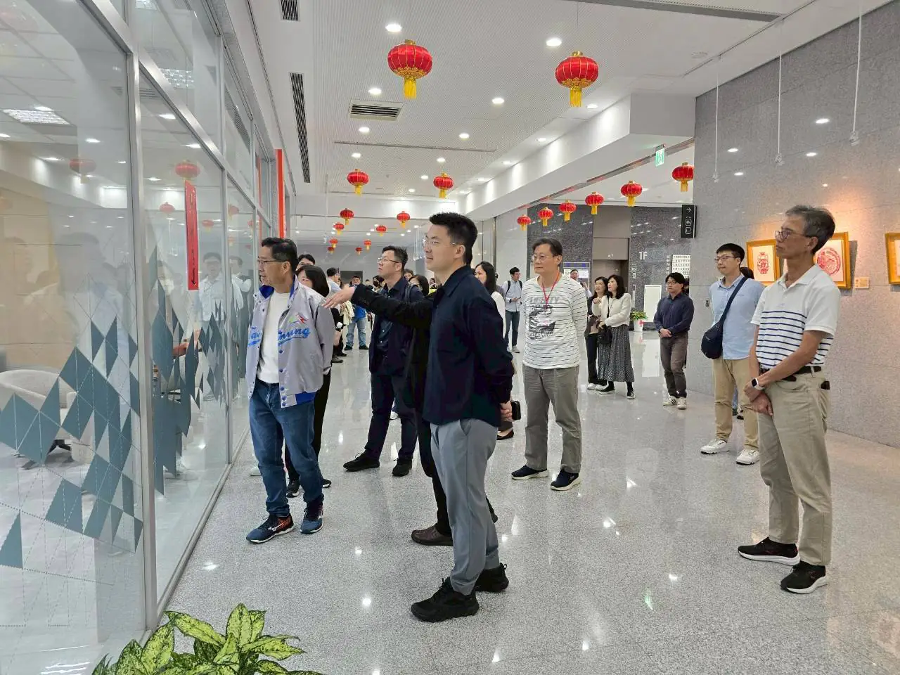 中市府會共赴新北考察寶高園區 借鏡國際招商經驗強化台中市產業升級 中市府會共赴新北考察寶高園區 借鏡國際招商經驗強化台中市產業升級