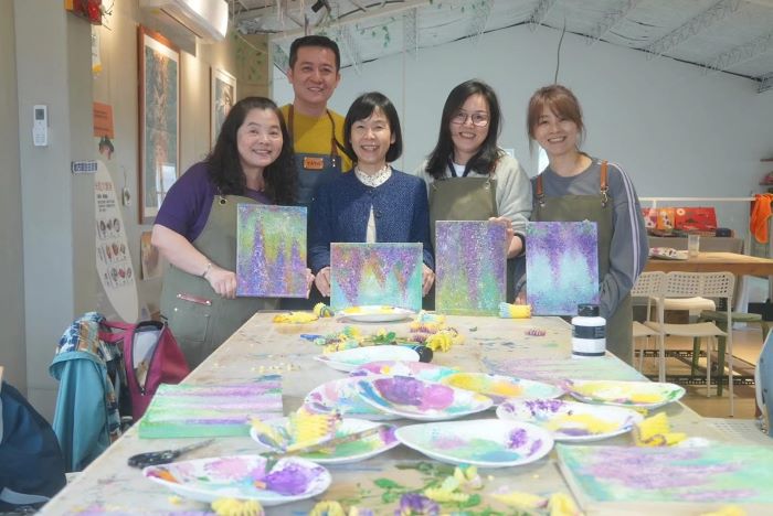 淡水紫藤花季登場 尾推食農體驗遊程 5 《圖說》手繪紫藤花。〈業者提供〉