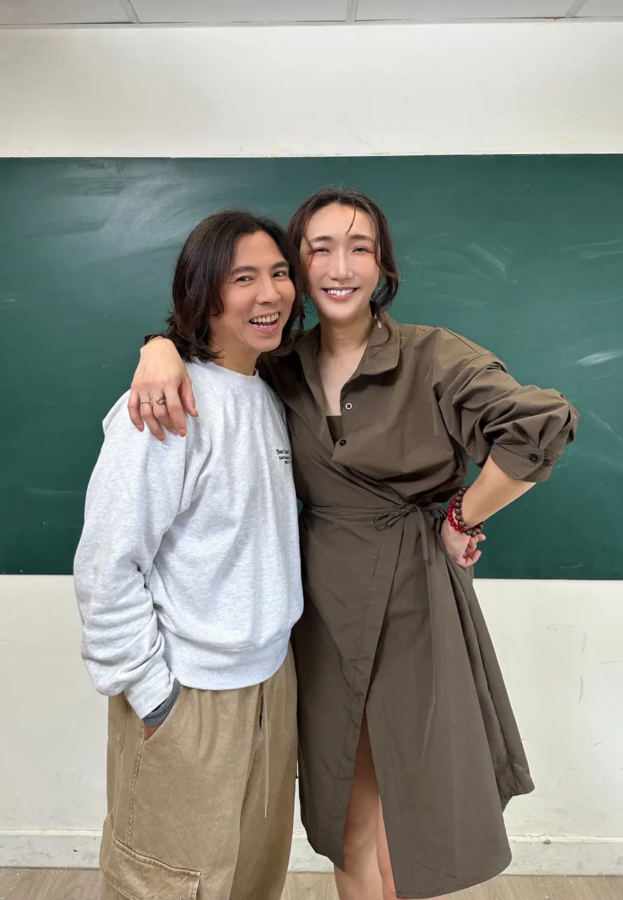 郭蘅祈領軍 浮花樂隊成軍四年終合體首發專輯 郭蘅祈領軍 浮花樂隊成軍四年終合體首發專輯