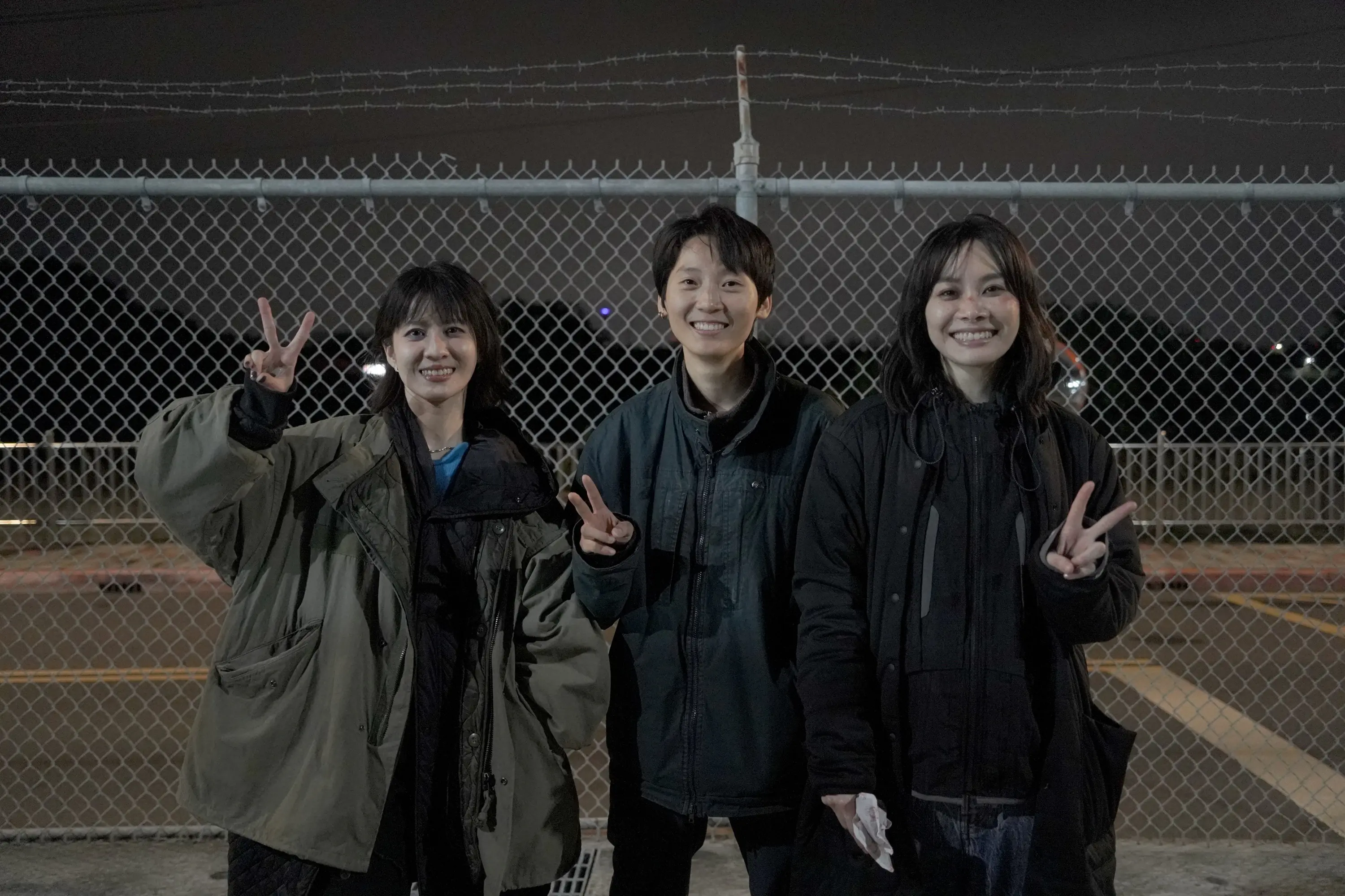 鄭宜農顛覆乖乖牌形象 變身動作片演員揪閨蜜連俞涵上演肉搏打架戲 鄭宜農顛覆乖乖牌形象 變身動作片演員揪閨蜜連俞涵上演肉搏打架戲