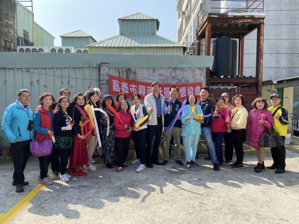 嘉義市長選戰升溫!張啓楷行程滿檔暖身民調 東區聯合服務處婦女節揭牌 嘉義市長選戰升溫!張啓楷行程滿檔暖身民調 東區聯合服務處婦女節揭牌