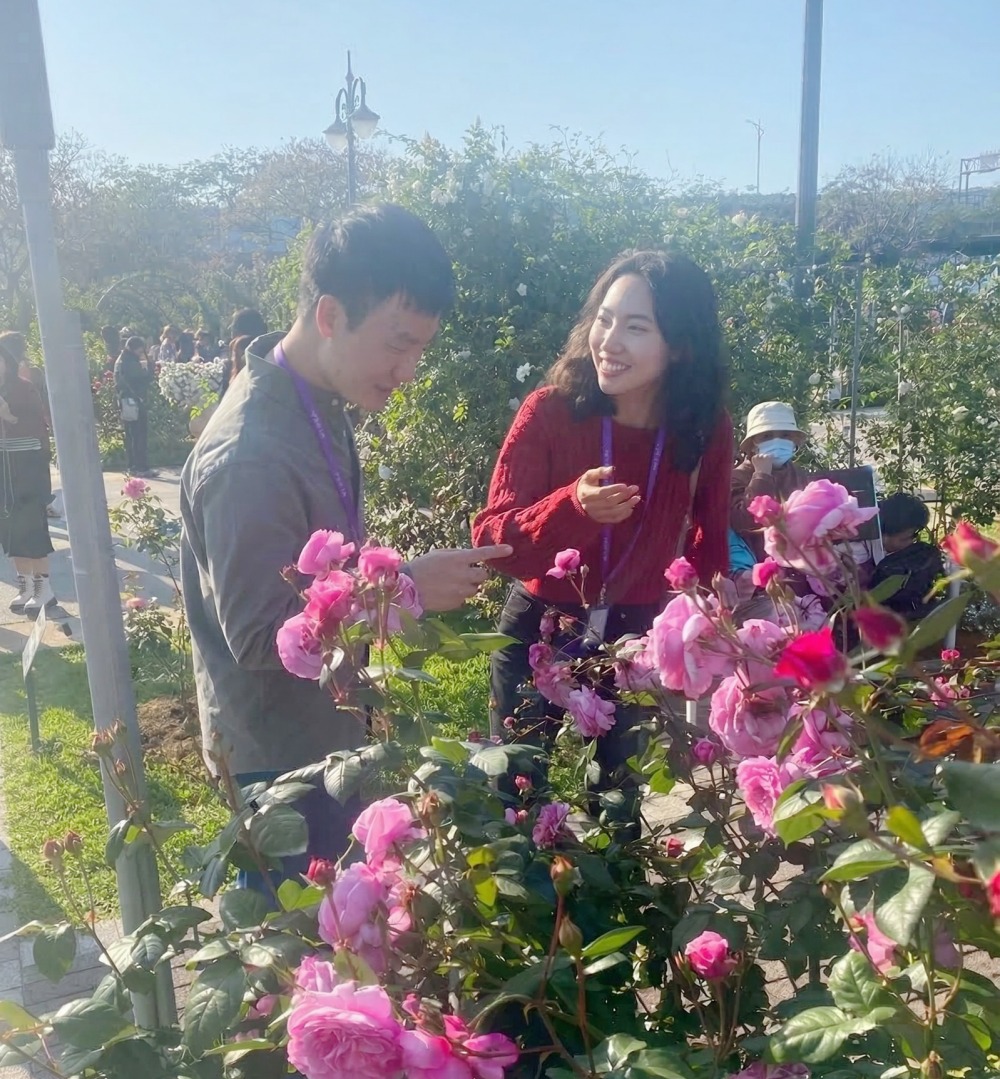 萬株玫瑰見證 臺北市中山區公所單身聯誼浪漫滿分 56 03甜蜜手作、漫步玫瑰園,中山區聯誼幸福圓滿成功