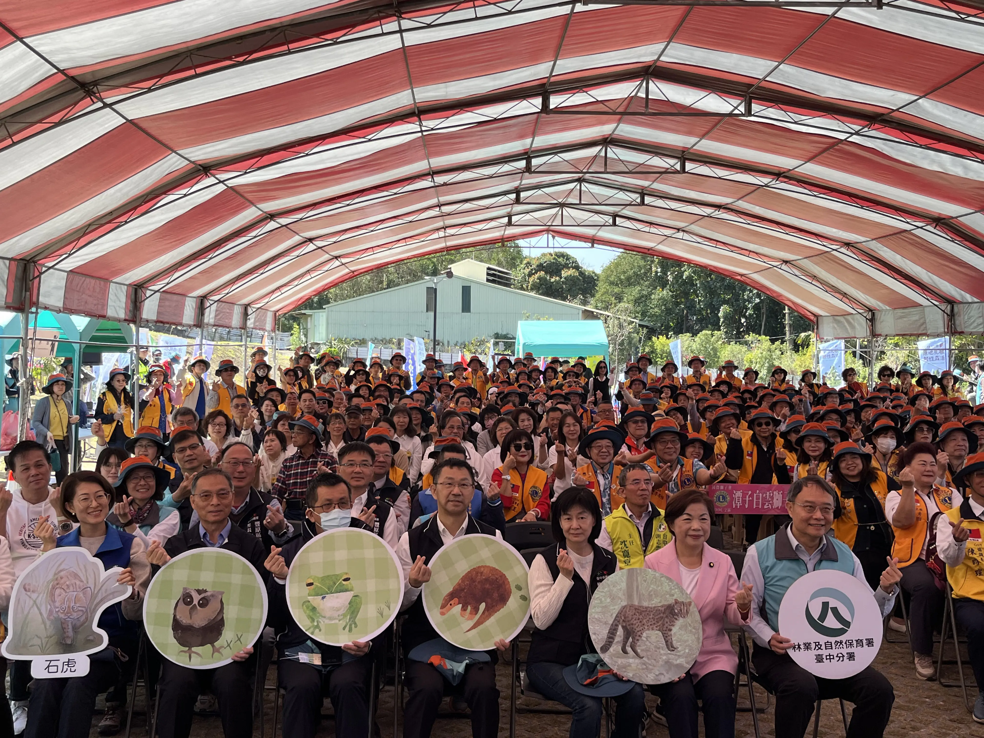 115年區域植樹活動登場! 中市農業局跨界合作推「原地札根 韌性森活」編織生態綠網 115年區域植樹活動登場! 中市農業局跨界合作推「原地札根 韌性森活」編織生態綠網