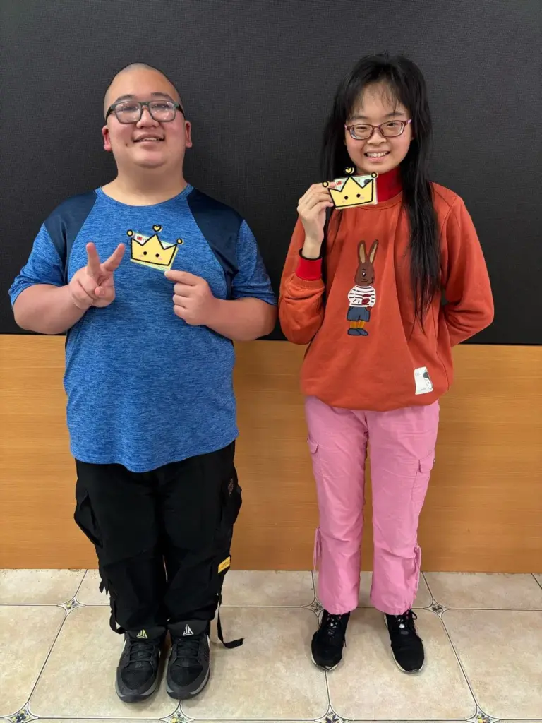 突破視覺界限!臺北啟明學校兩學生實訓3個月 勇奪烘焙丙級證照 突破視覺界限!臺北啟明學校兩學生實訓3個月 勇奪烘焙丙級證照