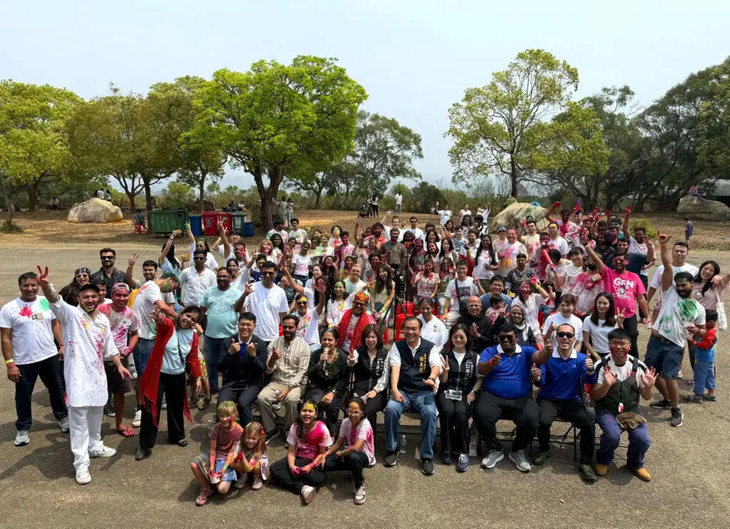 台中Holi色彩節登場嗨翻白陽山 繽紛抹彩展現多元共融城市魅力 台中Holi色彩節登場嗨翻白陽山 繽紛抹彩展現多元共融城市魅力