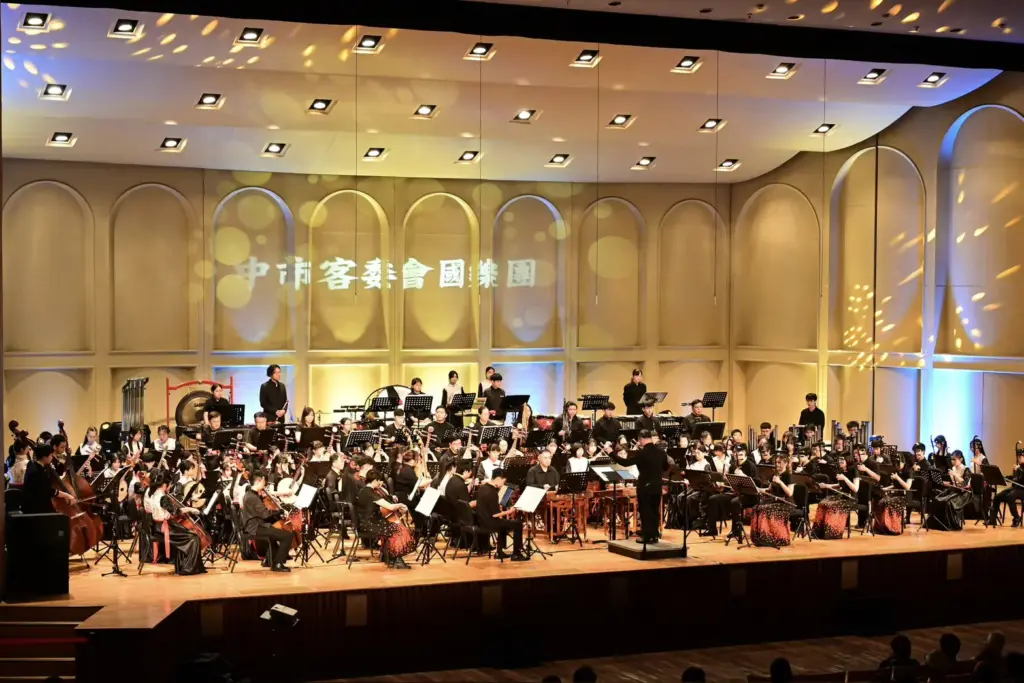 中市攜手嘉義推動城市藝文交流 「盤過雙城山」音樂會展現文化城實力 中市攜手嘉義推動城市藝文交流 「盤過雙城山」音樂會展現文化城實力