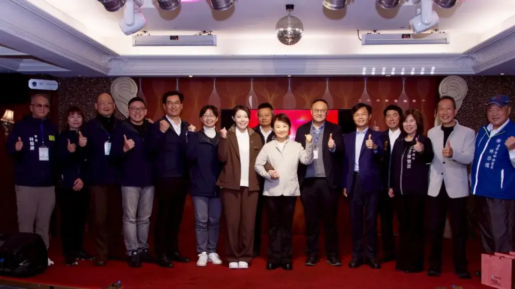 女力首長相見歡! 盧市長訪美前夕與新竹市長高虹安交流市政 盼雙城密切交流合作 女力首長相見歡! 盧市長訪美前夕與新竹市長高虹安交流市政 盼雙城密切交流合作