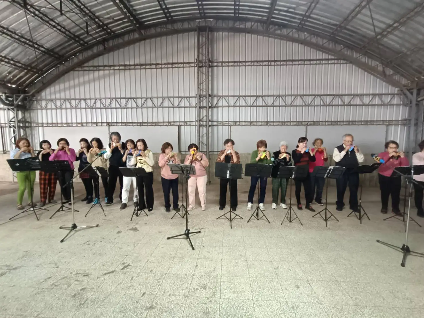 劉貞宜樂齡師生結合知名視障鋼琴家許哲誠 舉辦成果展 劉貞宜樂齡師生結合知名視障鋼琴家許哲誠 舉辦成果展