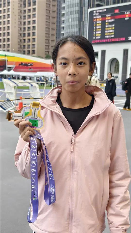 從基層到高中全面發光 彰化田徑青年盃勇奪3金10銀3銅 從基層到高中全面發光 彰化田徑青年盃勇奪3金10銀3銅